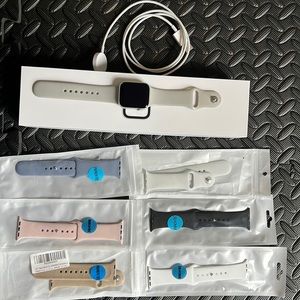Apple Watch Series 4 Silver Aluminum Case 40mm